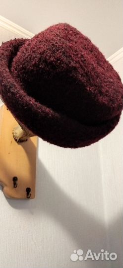 Дамская шляпа зимняя