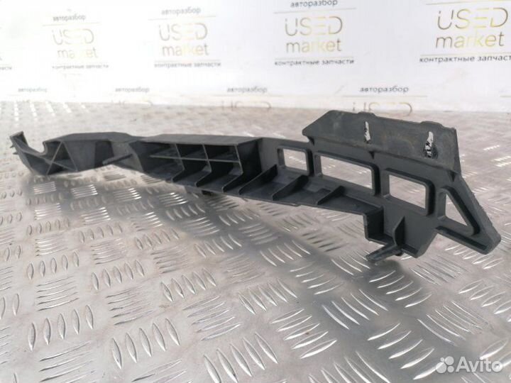 Крепление фары переднее правое Opel Astra J GTC