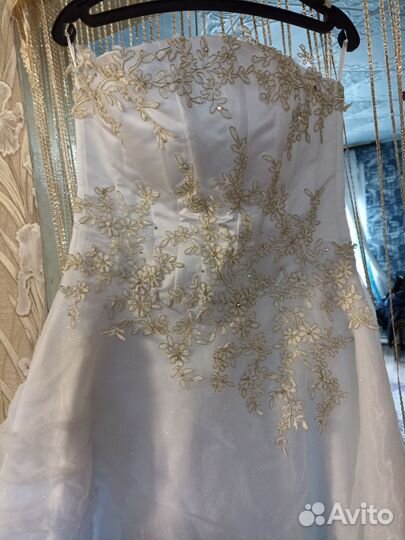Свадебное платье 46 48 бу