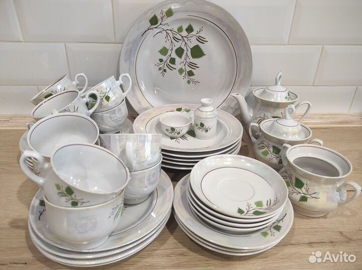 Сервиз столовый и чайный