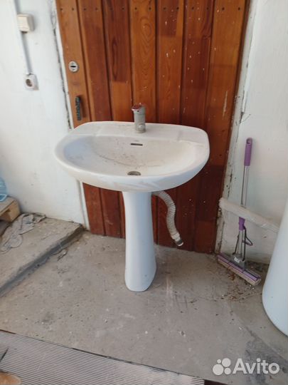 Раковина в ванную