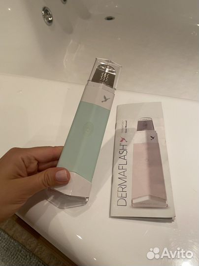 Ультразвуковой аппарат для чистки лица и массажа