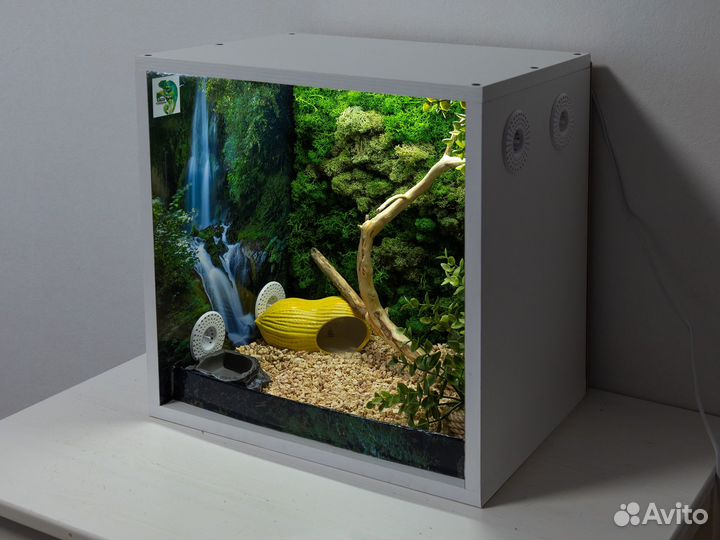 Террариум для рептилий (производство)