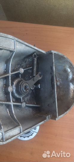 Правая крышка картера иж