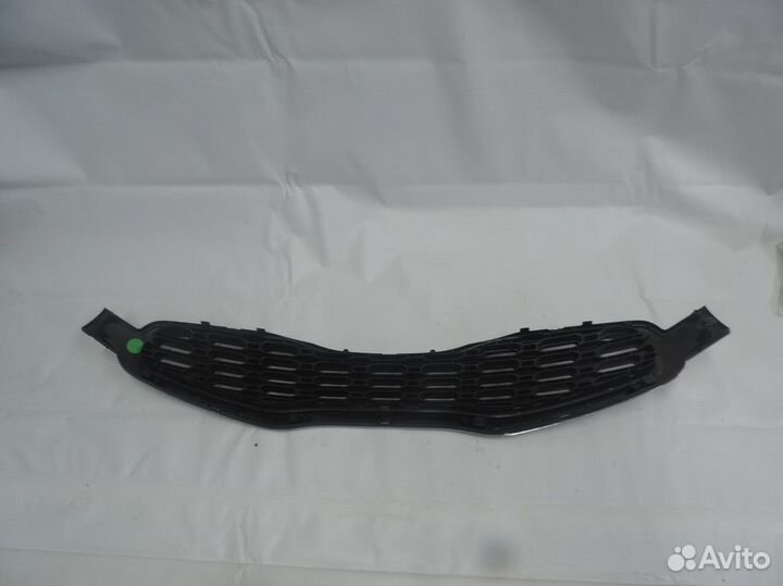 Решетка радиатора Kia Ceed 2012 - 2015