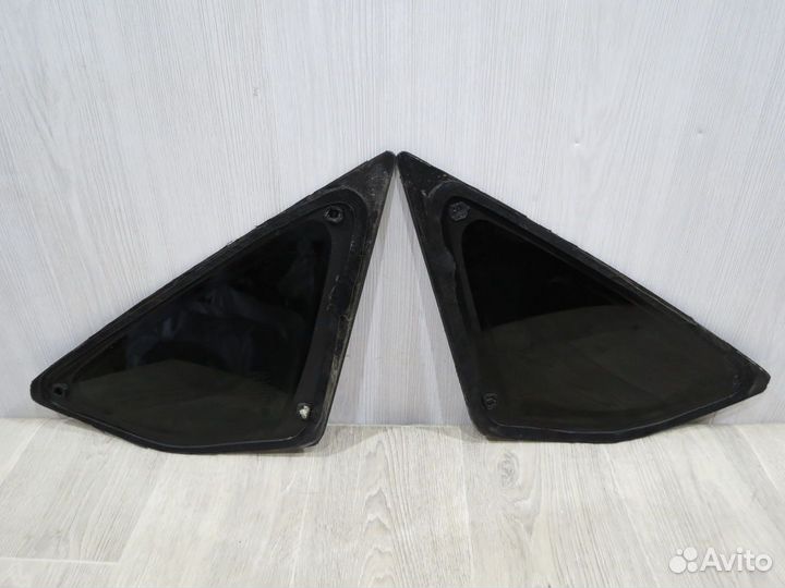 Форточка Ford Focus 3