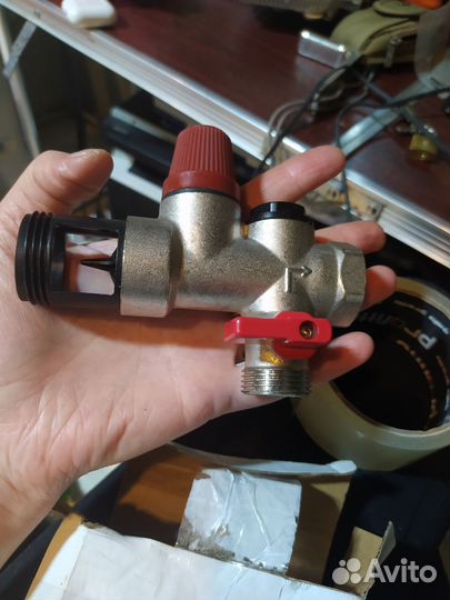 Группа безопасности бойлера bugatti (3/4