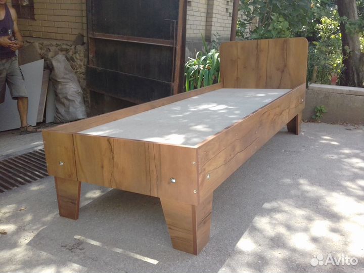 Кровати новые