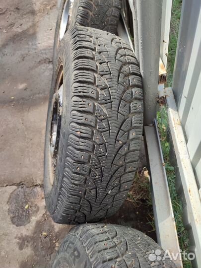 Pirelli Winter Carving 185/70 R14