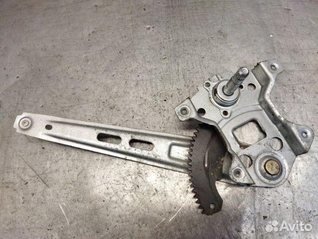 Стеклоподъемник задний левый Hyundai Getz хетчбэк