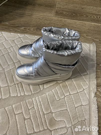 Дутики ботинки женские