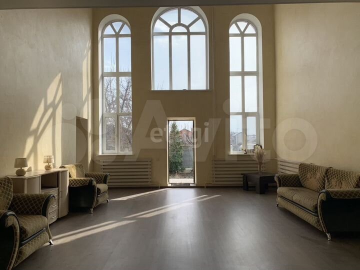 Дом 350 м² на участке 5,9 сот.