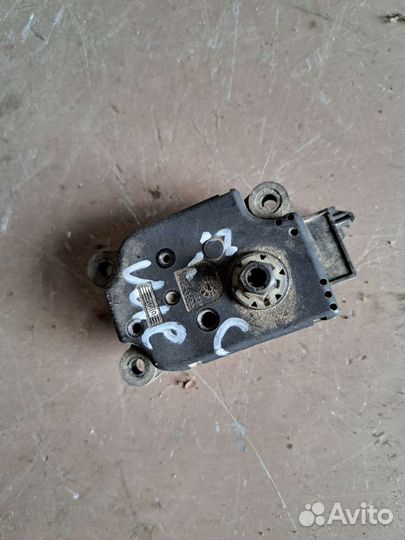 Сервопривод печки Mercedes W203 w211