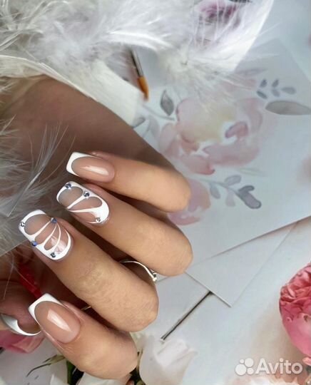Наращивание ногтей