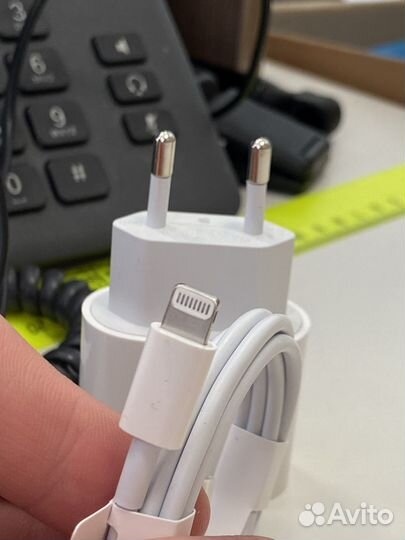 Быстрая зарядка iPhone 20w оригинал