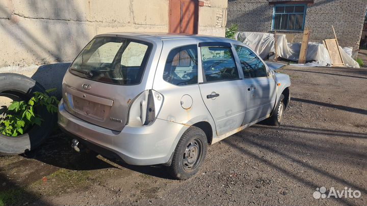 LADA Kalina 1.6 МТ, 2014, битый, 96 000 км