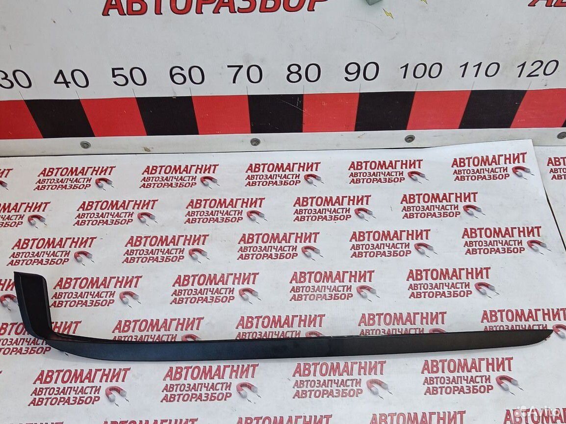 Молдинг лобового стекла левый Хендай Соната 8 DN