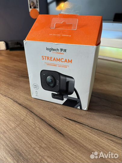 Веб камера logitech streamcam