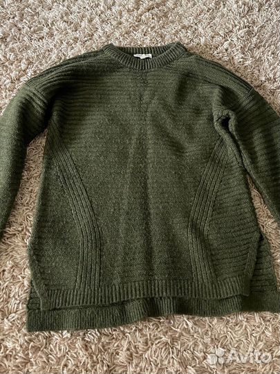 Свитер