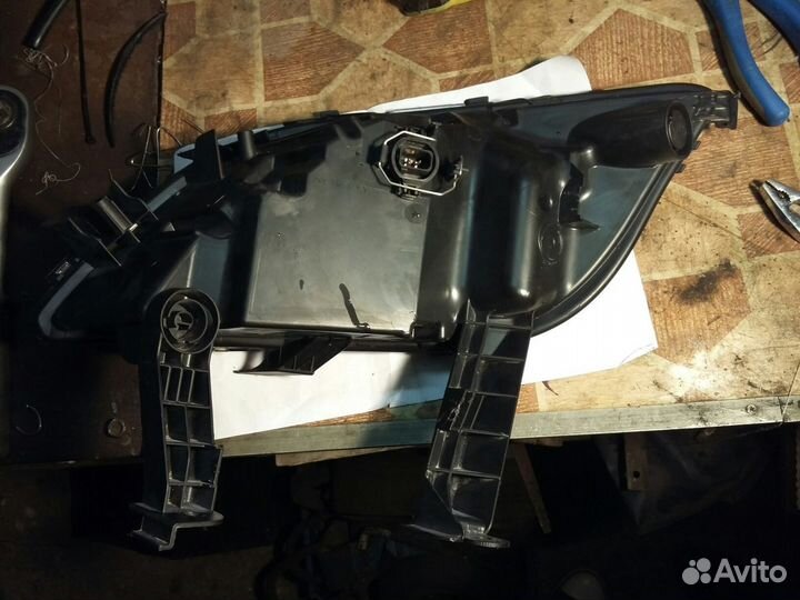 Поворотник Astra J правый оригинал 13264642