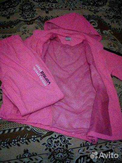 Костюм спортивный