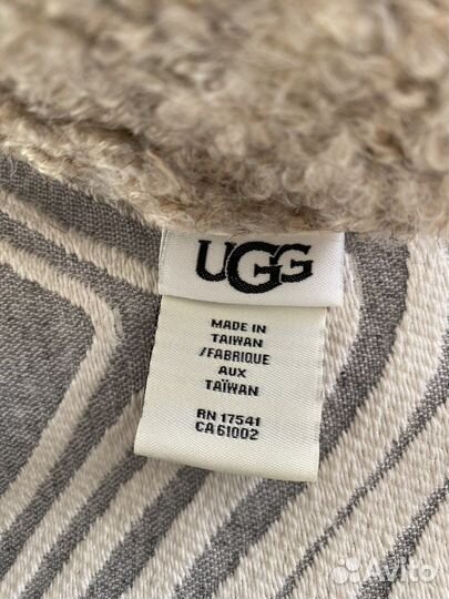 Новый комплект шапка и варежки UGG женский