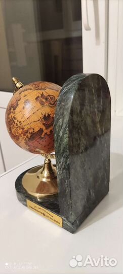 Настольный сувенир Глобус статусная вещь