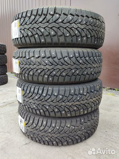 Pirelli Formula Ice 235/65 R17 108T