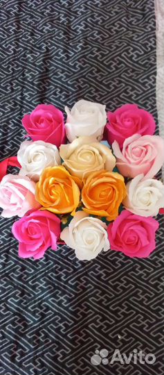 Красивый букет из мыльных роз