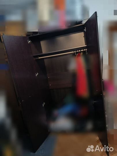 Шкаф венге для одежды