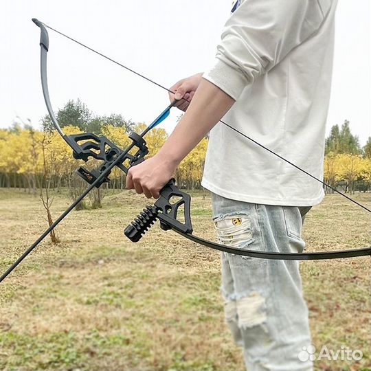 Лук для стрельбы + 3 стрелы 45,50lbs (новый)