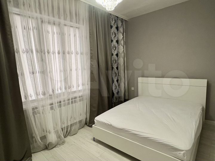 2-к. квартира, 75 м², 5/12 эт.