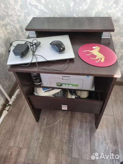 Компьютерный столик бу