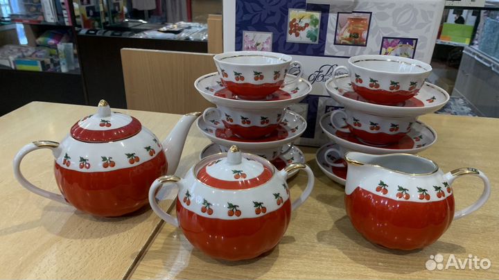 Чайный сервиз Дулево форма тюльпан