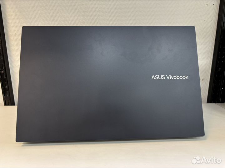 Asus Vivobook 17 M1702Q