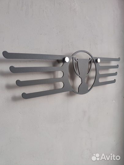 Медальница кубок