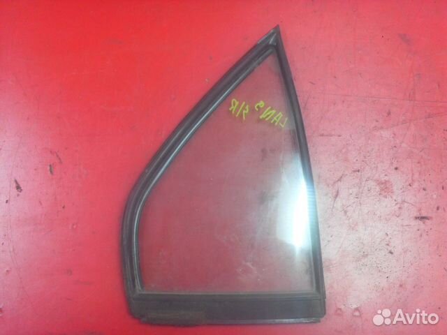 Стекло двери задней MR525826 Mitsubishi Lancer 9