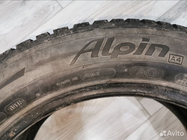 Michelin Alpin A4 225/55 R17 97H