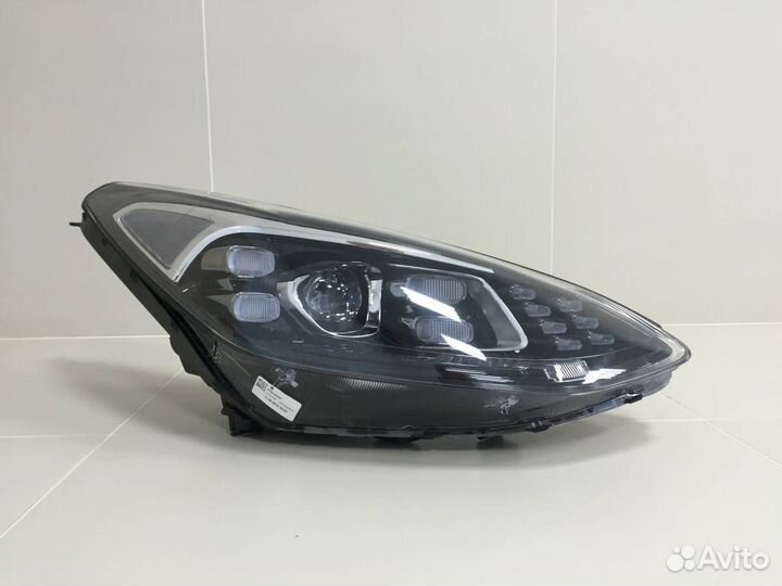 Фара правая Kia Sportage