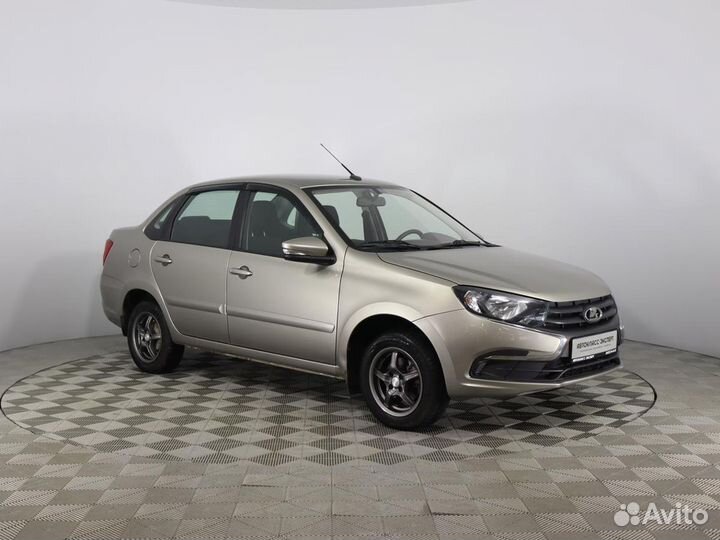 LADA Granta 1.6 МТ, 2021, 33 979 км
