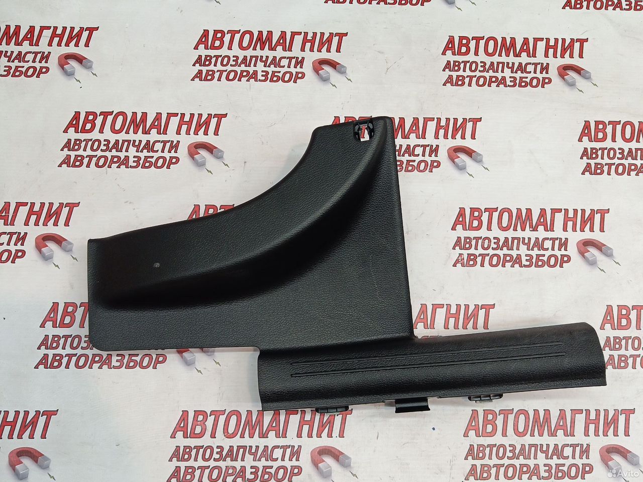 Накладка порога задняя правая Киа Соул 3 SK3