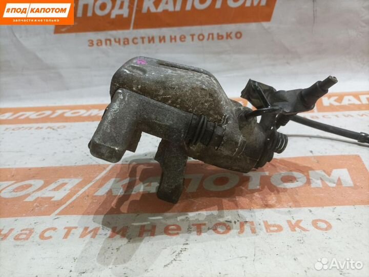 Суппорт тормозной задний левый Volkswagen Golf 5