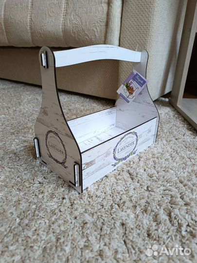 Ящик для цветов и подарков