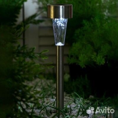 Садовый светильник на солнечной батарее, металл