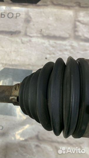 Привод полуось передний левый Infiniti Fx50 S51