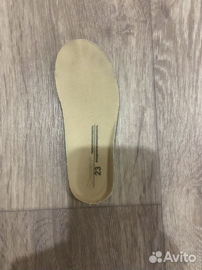 Кроссовки детские 23 размер для девочки