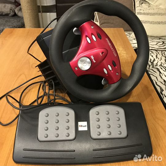 Игровой руль Trust predator