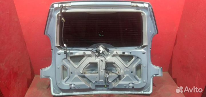 Пежо 807 крышка багажника Peugeot 807