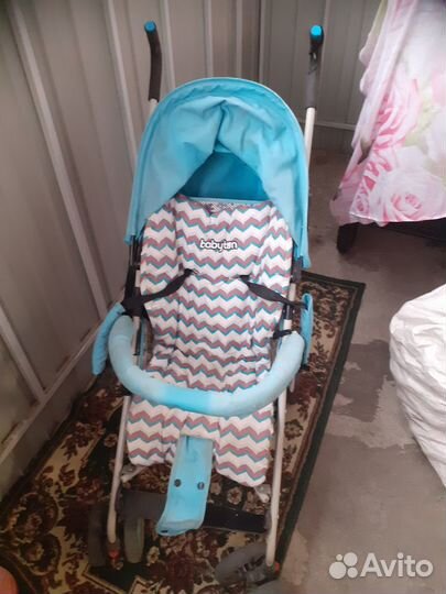 Продам Детскую прогулочную коляску