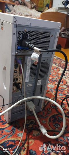 Компьютер и монитор в сборе